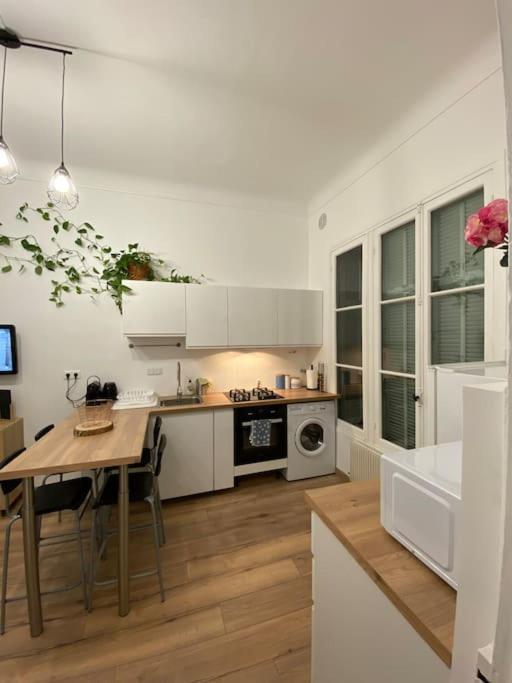 Appartement Proche Plages - Parking Gratuit Menton Exterior photo